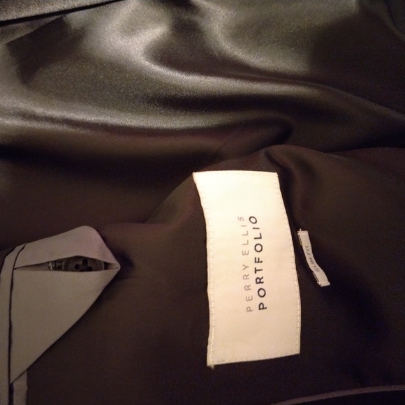 Jacket - Picture 12 of 12